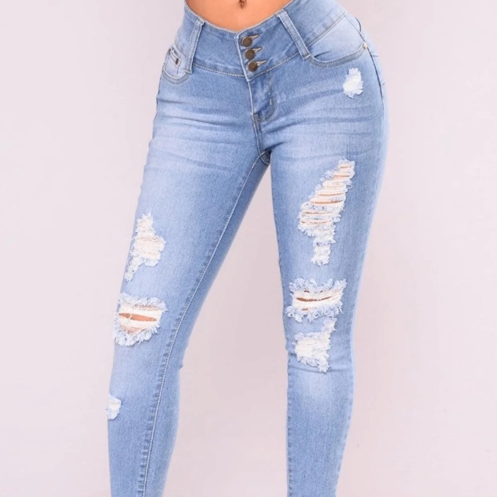 Fashion Nova Distress Jeans